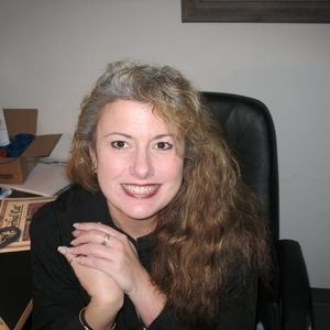 Meet your Posher, Tia